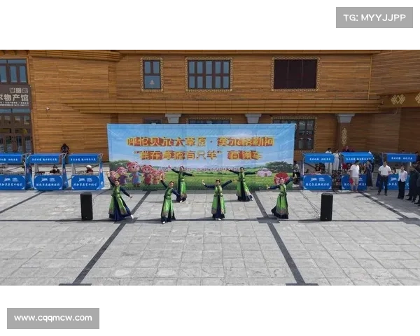 呼伦贝尔草原牧民曲棍球联赛开幕 32支民间队伍争夺草原荣耀